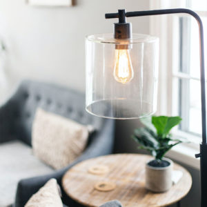 TGP - Lampe sur pied instrielle